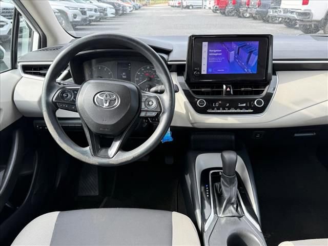 Used 2023 Toyota Corolla LE FWD image 12
