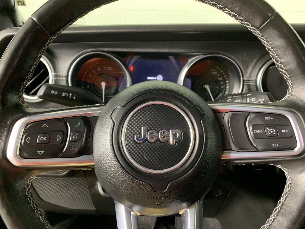 Used 2022 Jeep Wrangler Unlimited Sahara w/ Cold Weather Group image 21