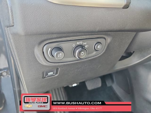 Used 2020 GMC Terrain SLT w/ Preferred Package AWD/4WD image 21