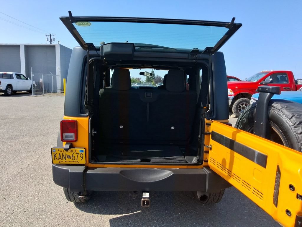 Used 2012 Jeep Wrangler Sport AWD/4WD image 11