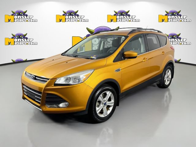 Used 2016 Ford Escape SE w/ Equipment Group 201A AWD/4WD image 1