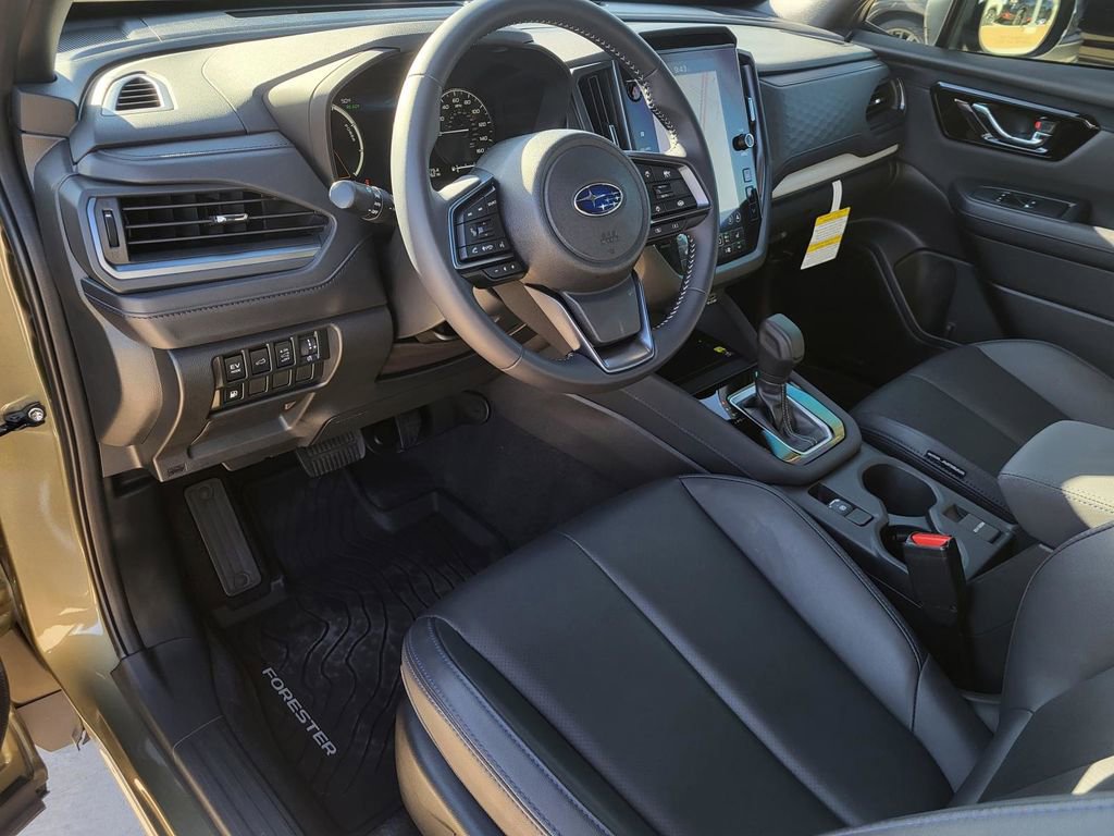 Certified 2025 Subaru Forester Limited image 21