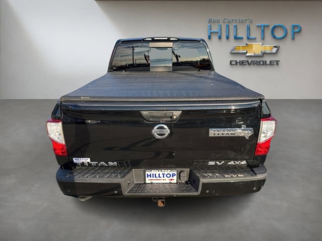 Used 2021 Nissan Titan SV w/ SV Convenience Package image 9