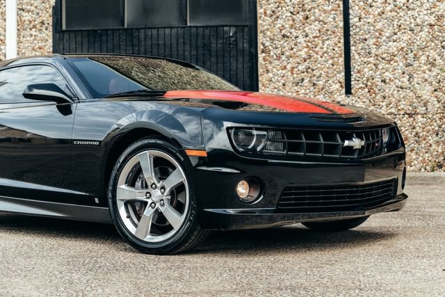 Used 2010 Chevrolet Camaro SS w/ LPO, Ground Effects Package RWD image 37
