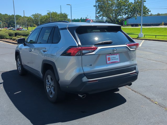 Used 2022 Toyota RAV4 XLE w/ Convenience Package FWD image 8