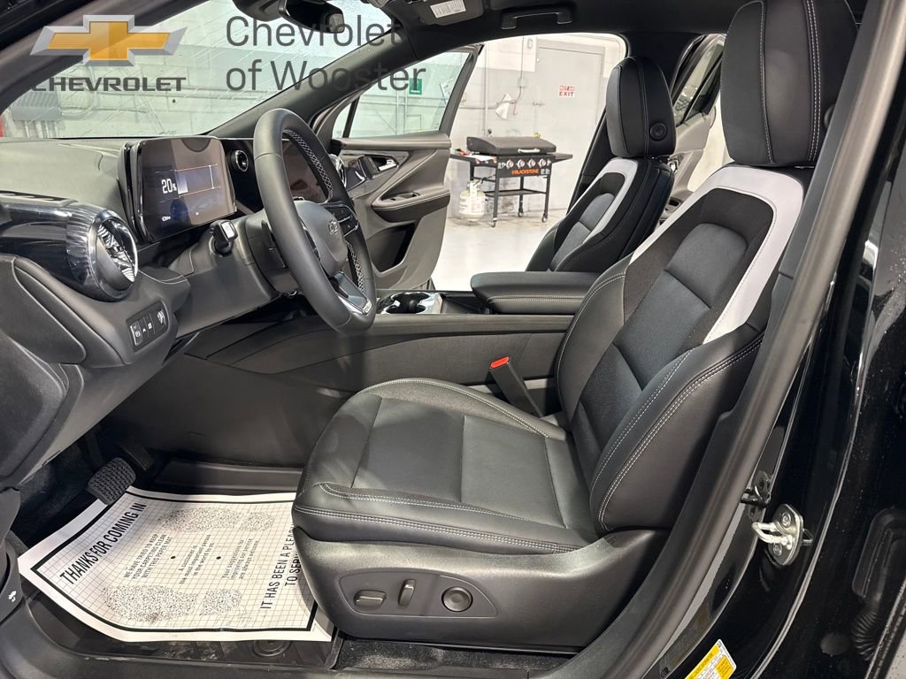 New 2026 Chevrolet Blazer EV LT image 12