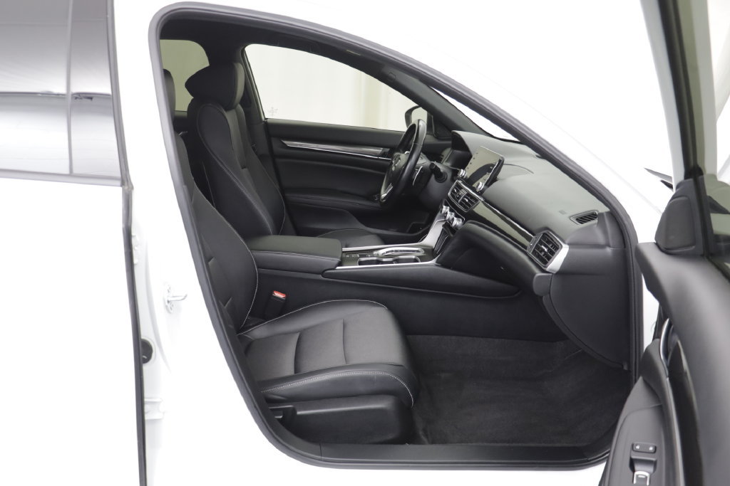 Used 2022 Honda Accord Sport image 17