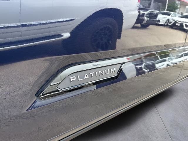 Used 2023 Toyota Tundra Platinum AWD/4WD image 11