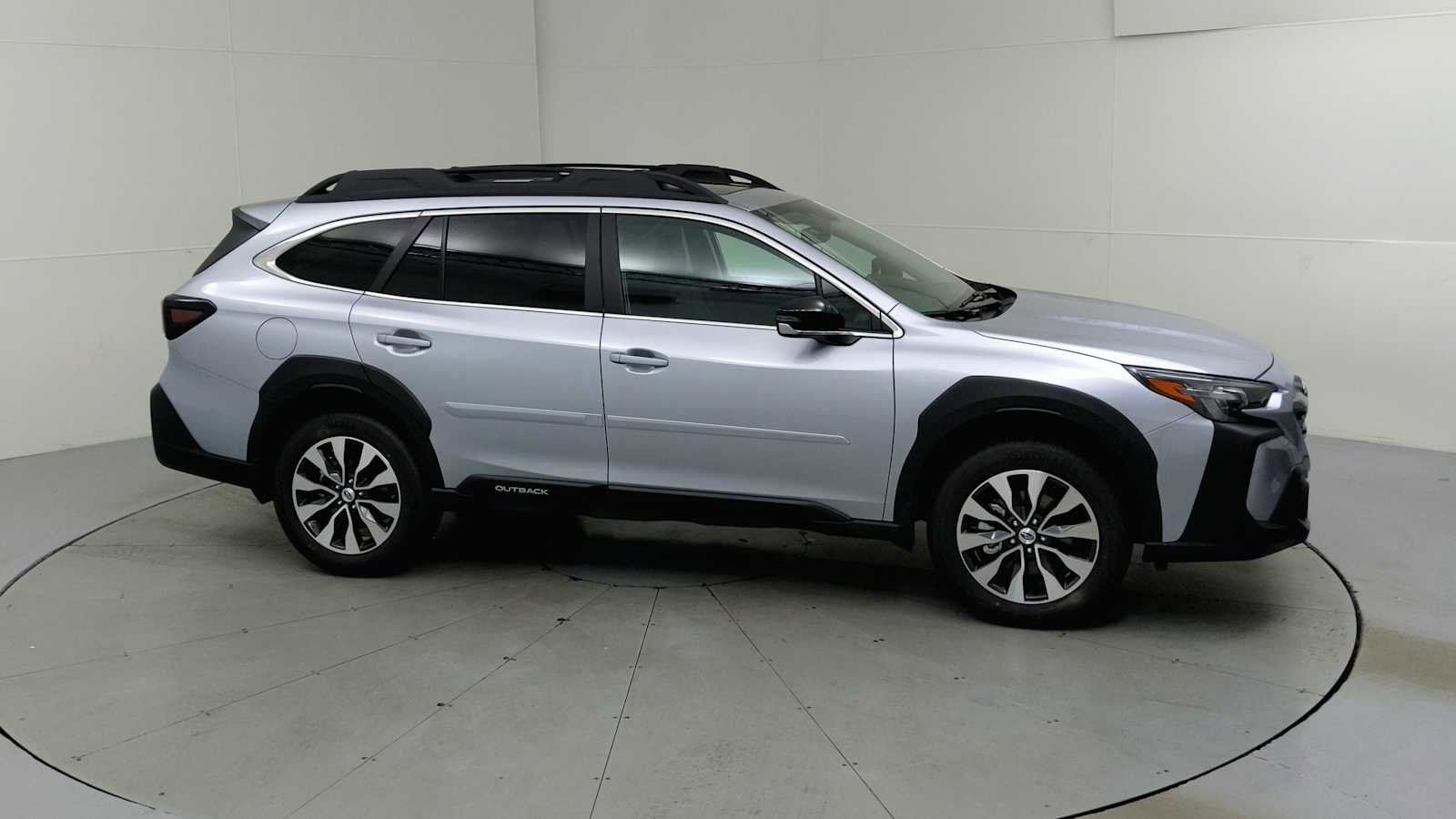 New 2025 Subaru Outback Limited image 12