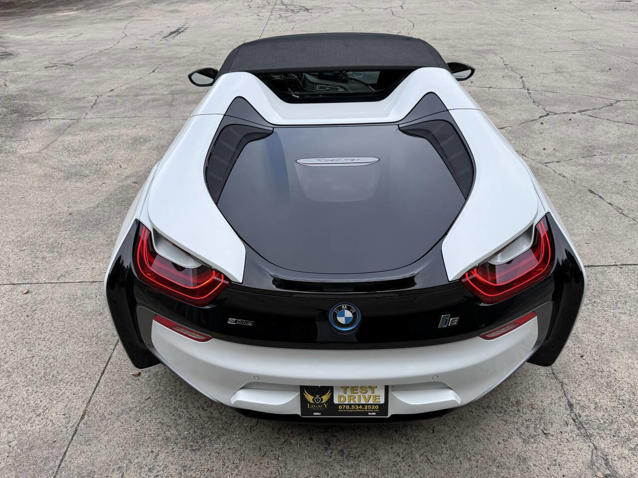 Used 2019 BMW i8 Roadster AWD/4WD image 11