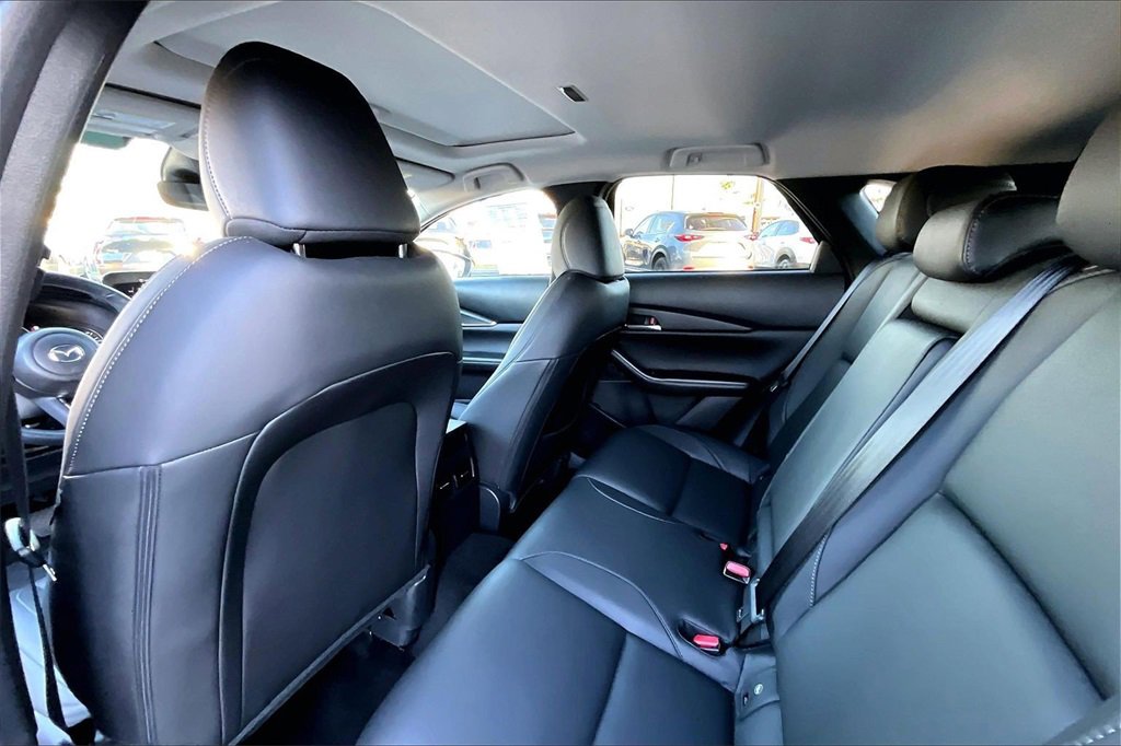 Certified 2025 MAZDA CX-30 AWD 2.5 S w/ Preferred Package image 16