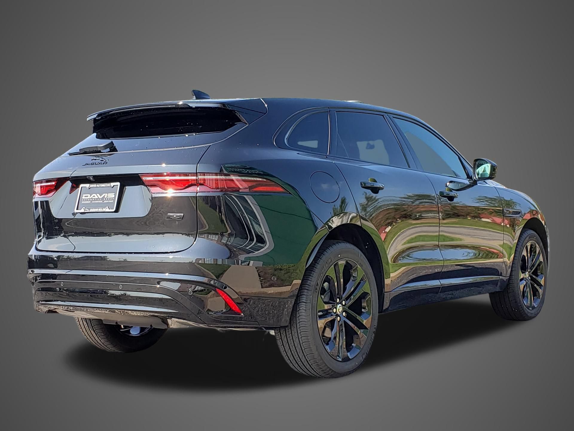 New 2026 Jaguar F-PACE R-Dynamic S AWD/4WD image 5