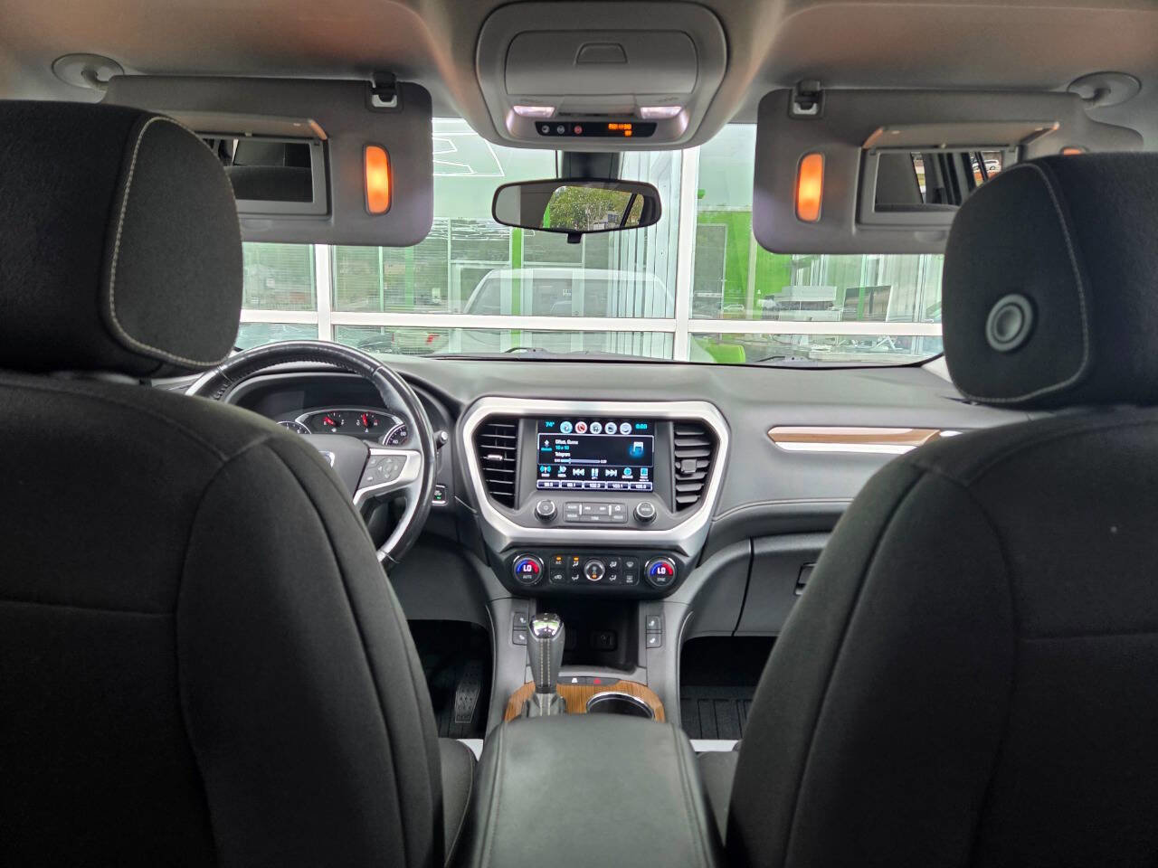 Used 2018 GMC Acadia SLE w/ LPO, Floor Liner Package image 23