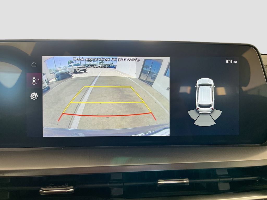 Used 2023 Kia Telluride LX AWD/4WD image 14