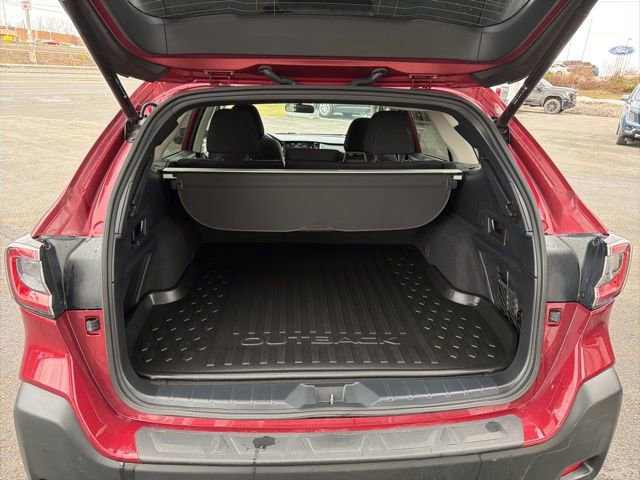 Used 2024 Subaru Outback Premium image 14