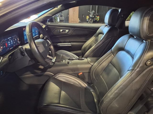 Certified 2025 Ford Mustang Premium RWD image 18
