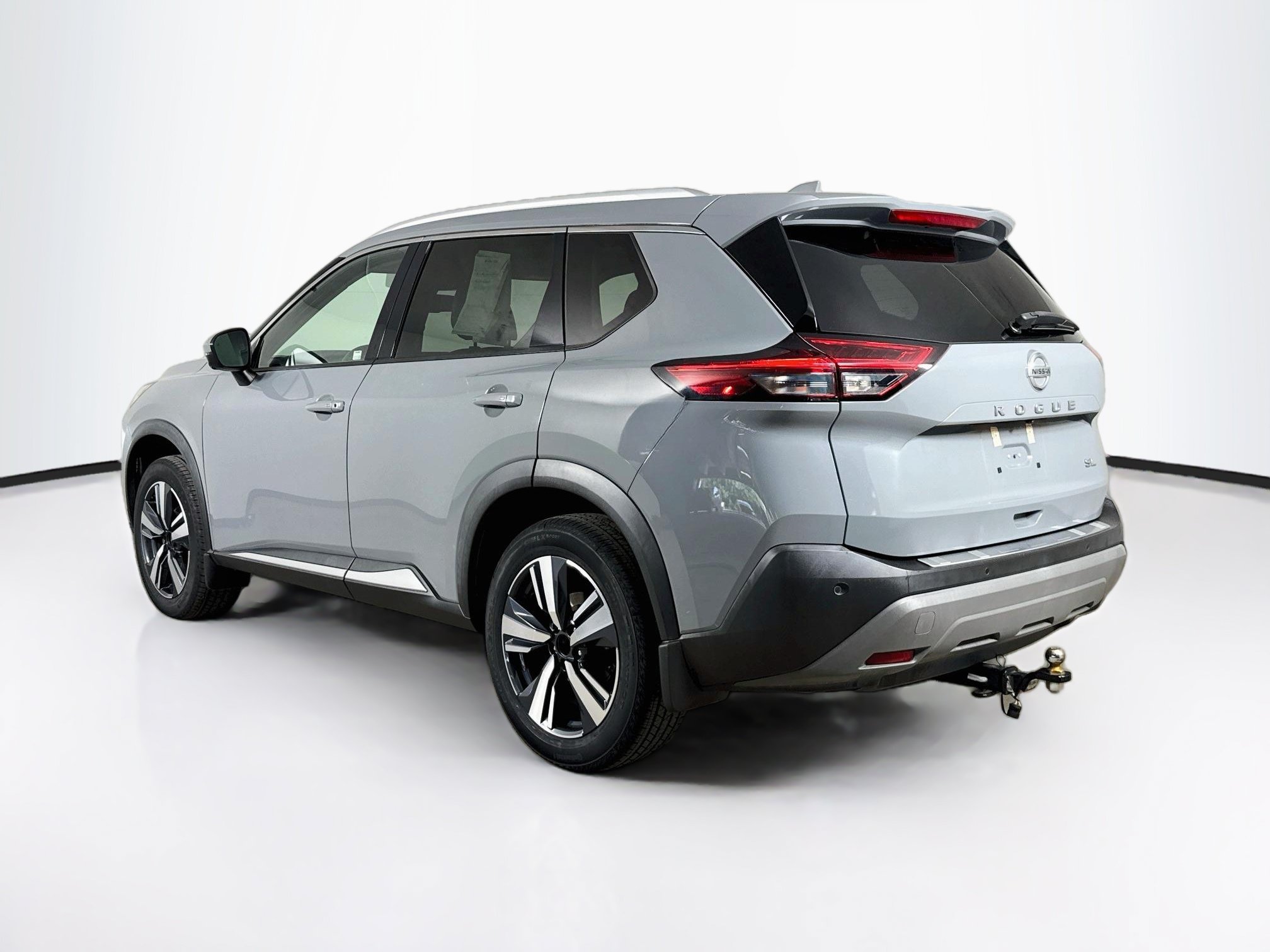 Used 2021 Nissan Rogue SL w/ Premium Package FWD image 32