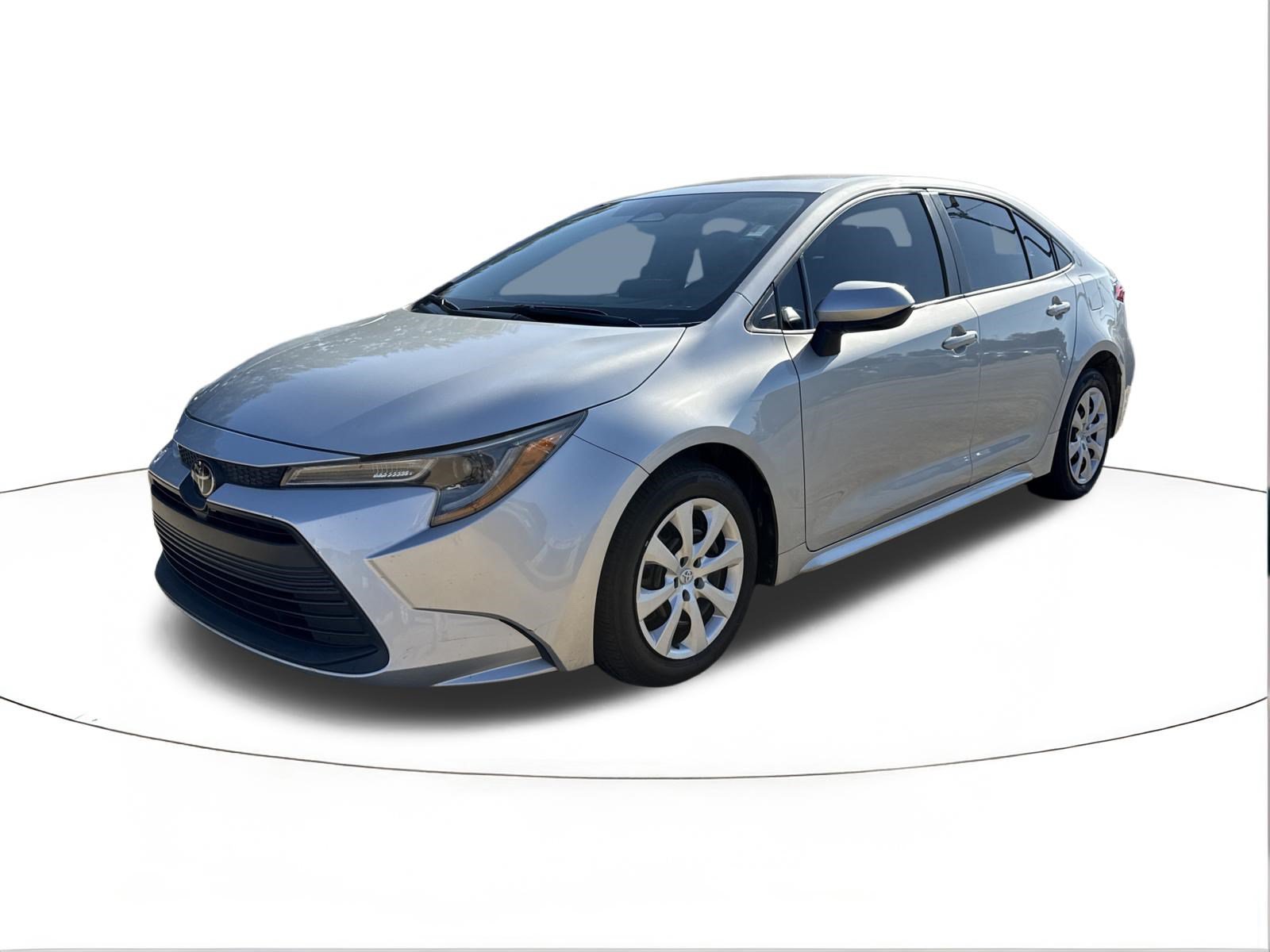 Used 2024 Toyota Corolla LE FWD image 7