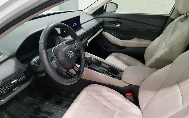Used 2023 Honda Accord EX-L image 44