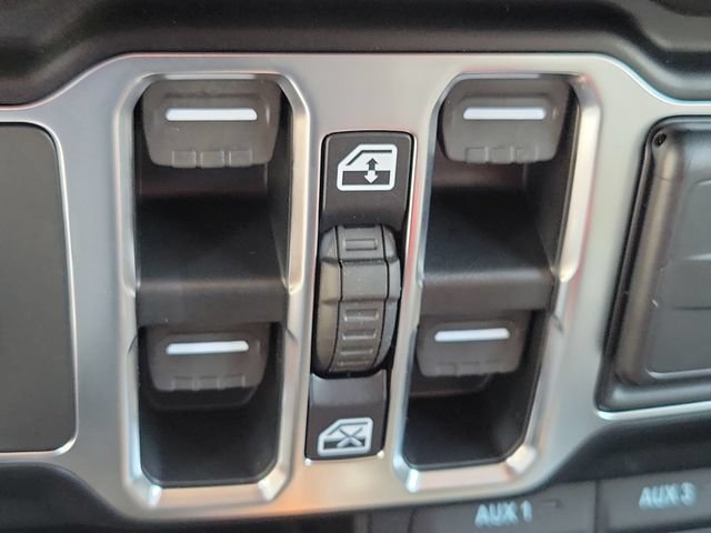 New 2026 Jeep Wrangler Unlimited Sport AWD/4WD image 21