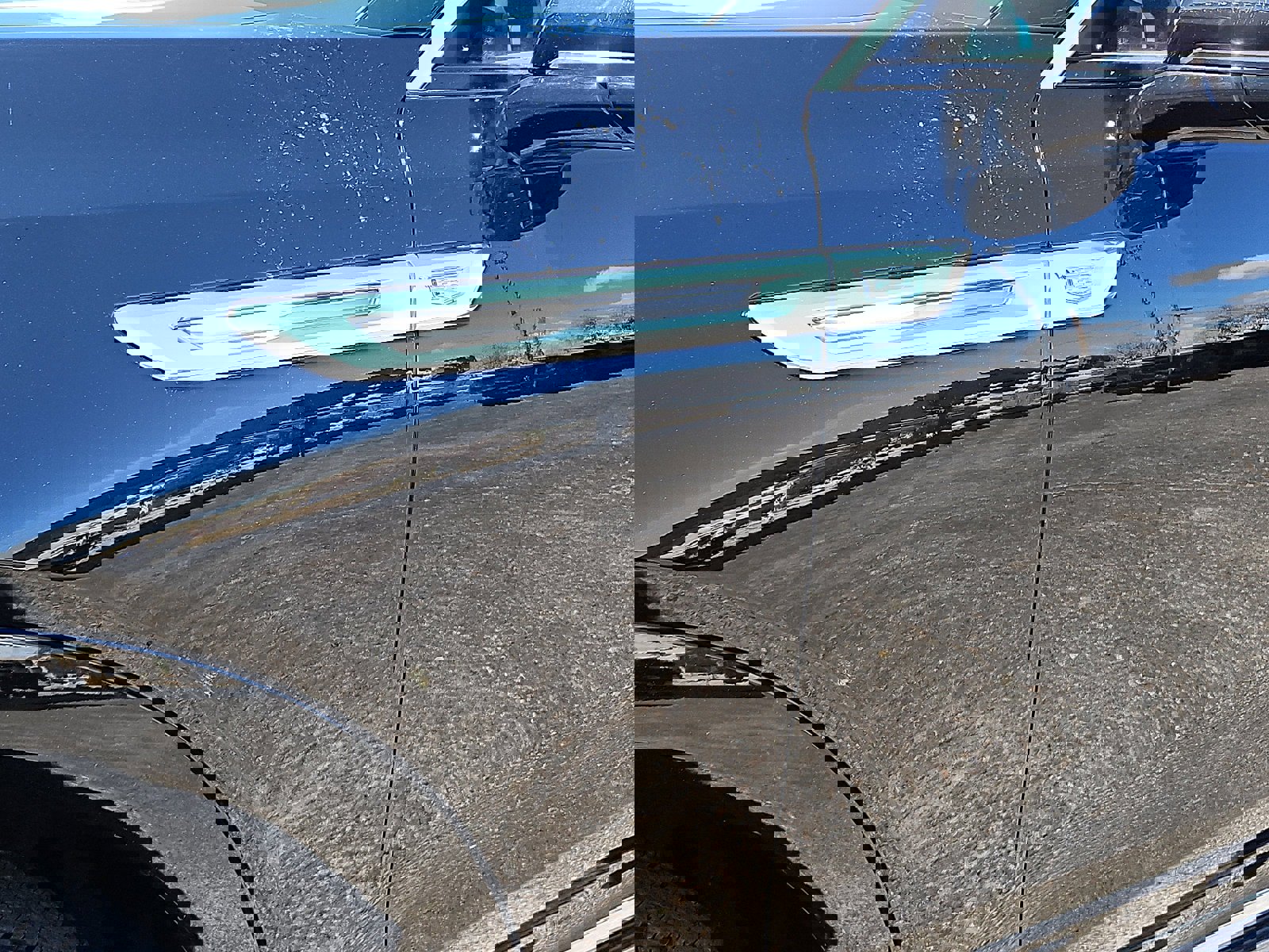 New 2025 Cadillac Escalade IQ Luxury 1 w/ Smart Trailering package image 9