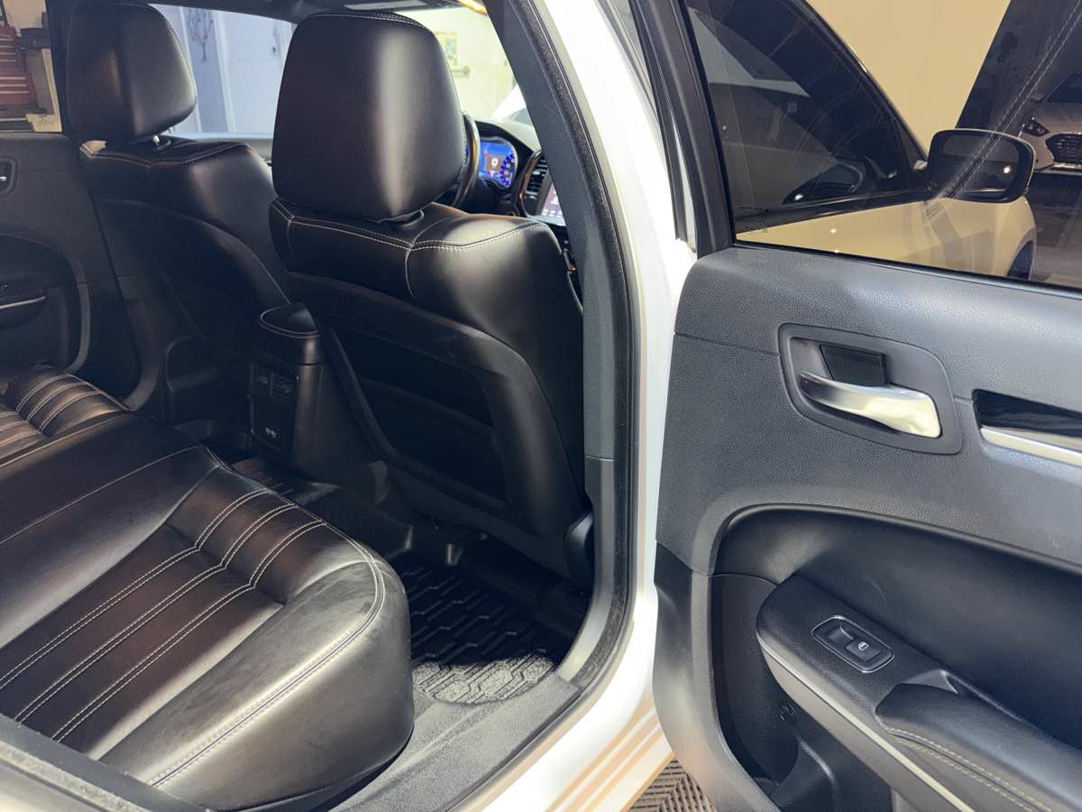 Used 2021 Chrysler 300 S RWD image 25