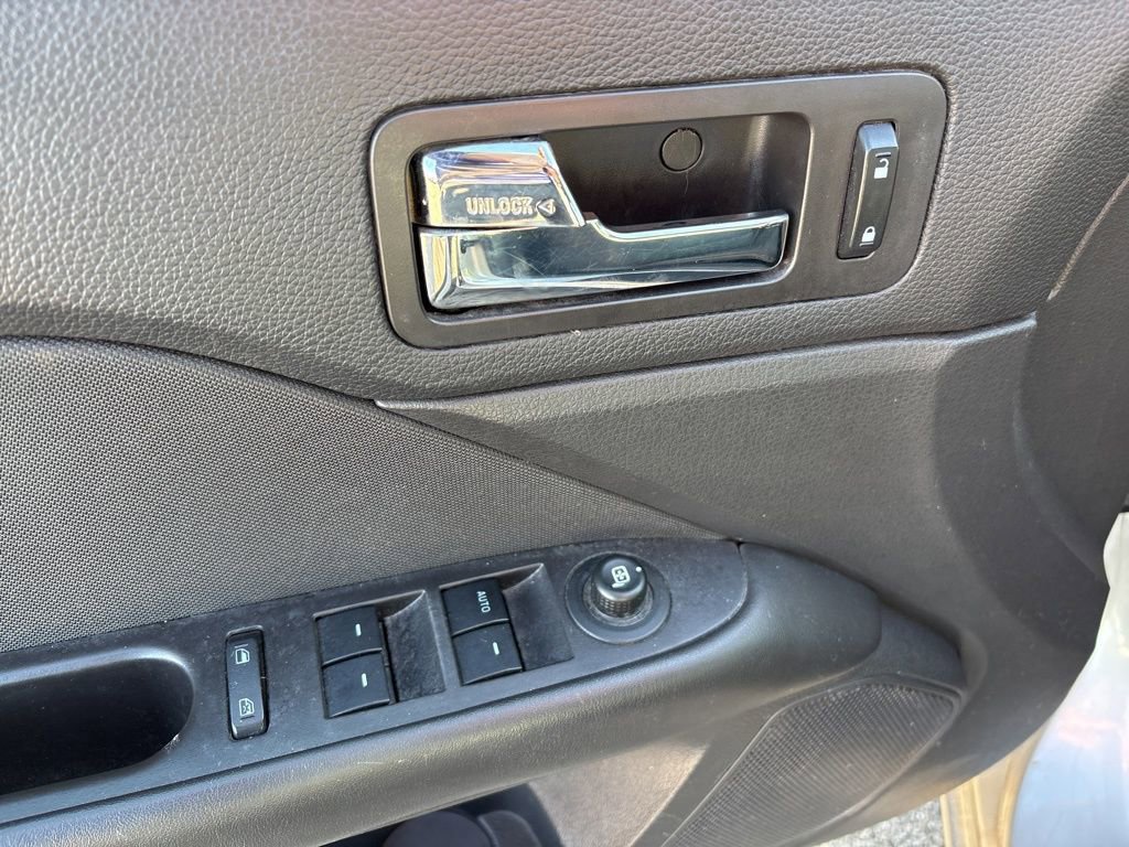 Used 2012 Ford Fusion SE image 14