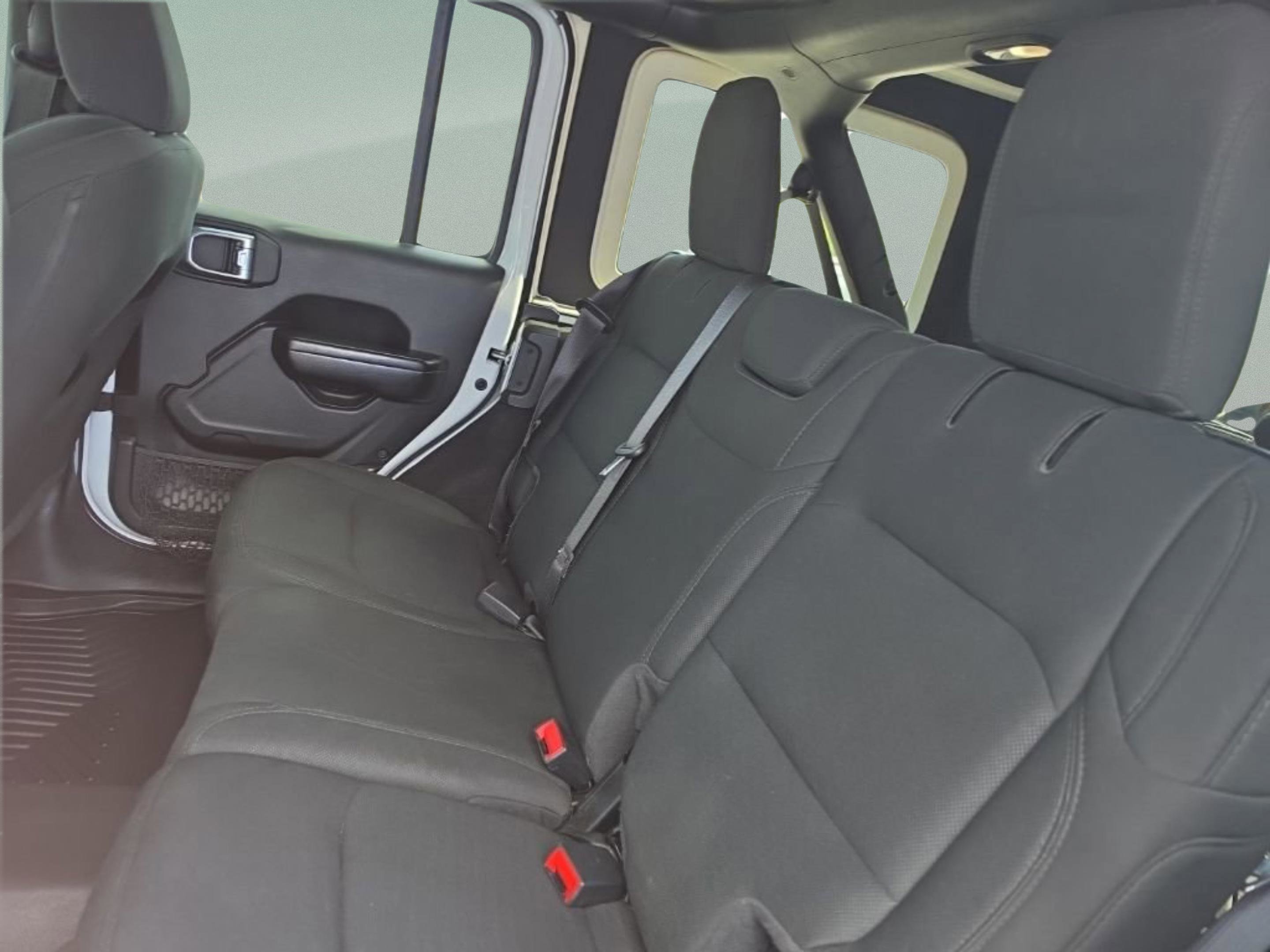 Used 2020 Jeep Wrangler Unlimited Sport image 29