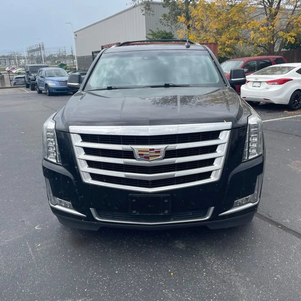 Used 2017 Cadillac Escalade ESV Premium Luxury AWD/4WD image 14