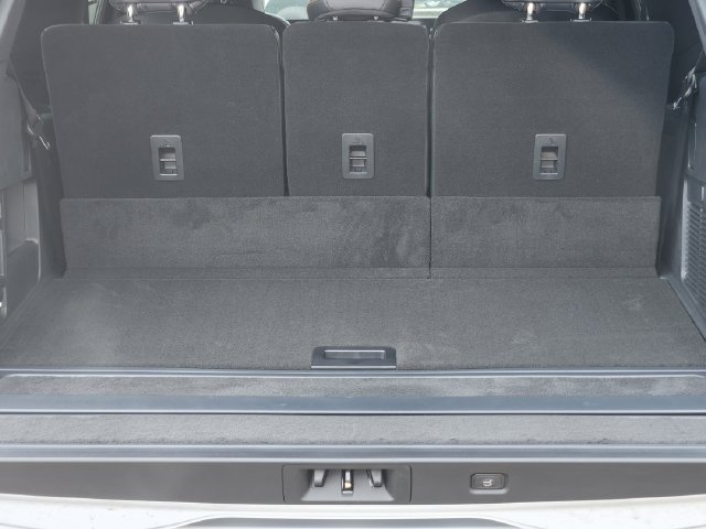 New 2026 Lincoln Navigator Black Label AWD/4WD image 17