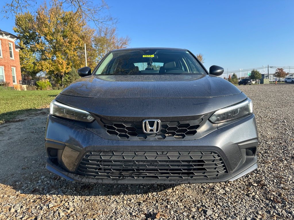 Used 2024 Honda Civic EX-L image 2