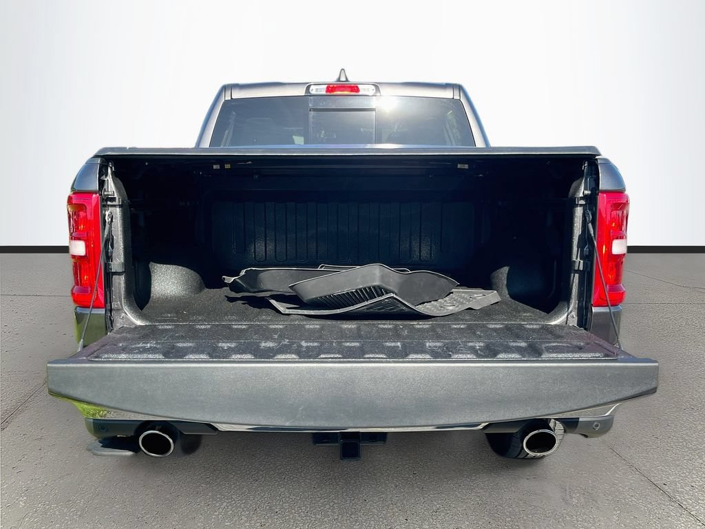 Used 2025 RAM 1500 Big Horn AWD/4WD image 24