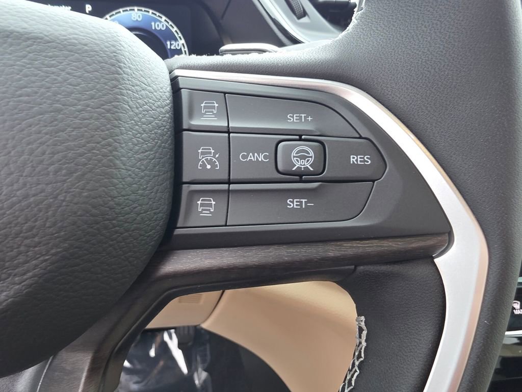 New 2026 Jeep Grand Cherokee Limited image 18