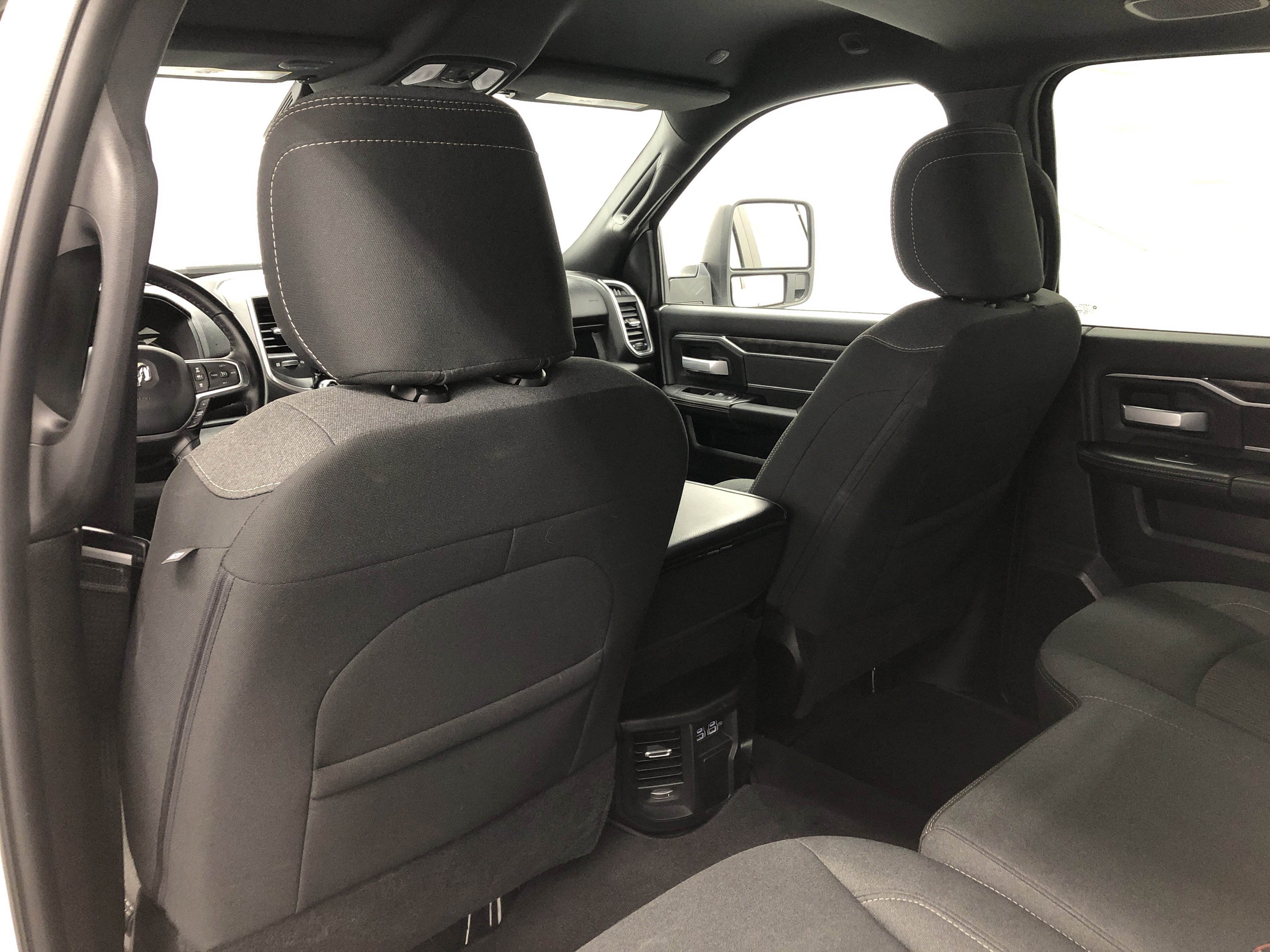 Certified 2024 RAM 2500 Big Horn w/ Night Edition AWD/4WD image 12