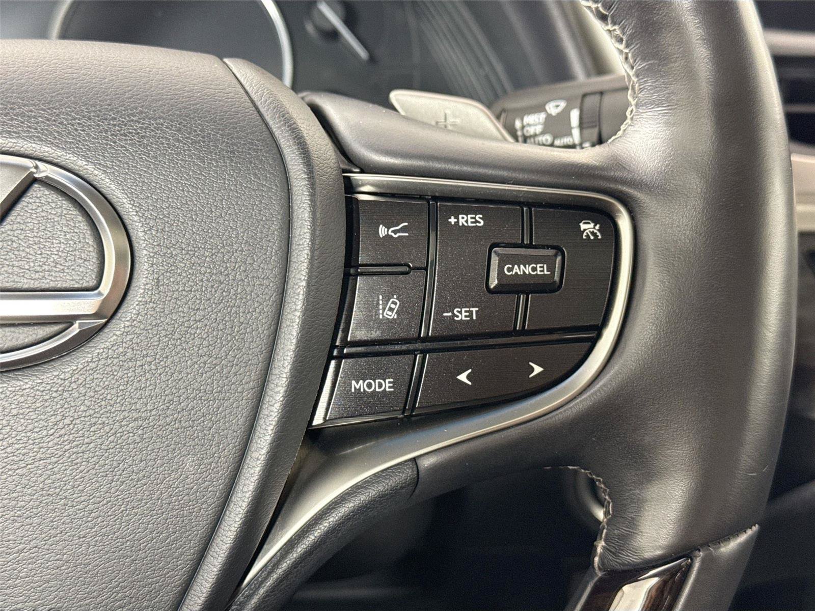 Used 2021 Lexus ES 350 w/ Premium Package FWD image 18