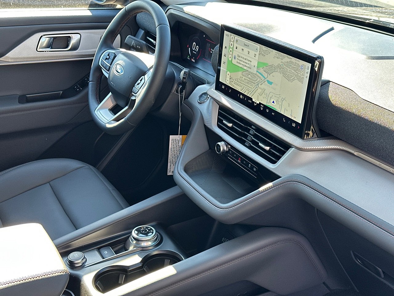 New 2026 Ford Explorer Active w/ Active Comfort Package image 10