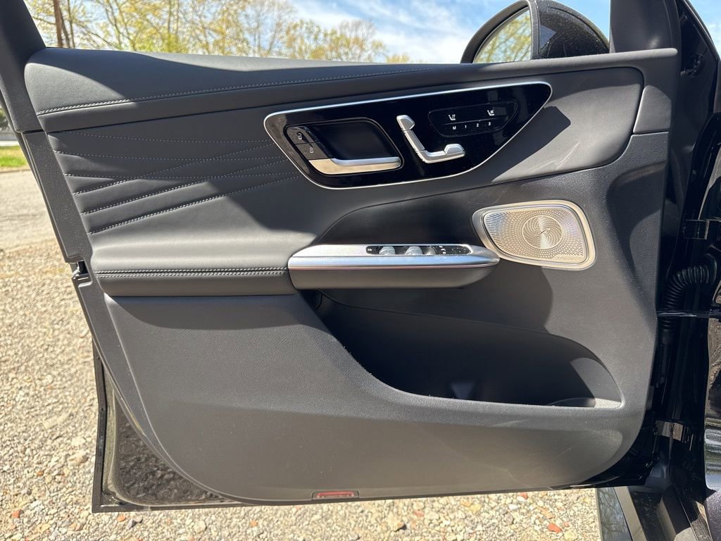 New 2025 Mercedes-Benz GLC 63 AMG S image 27