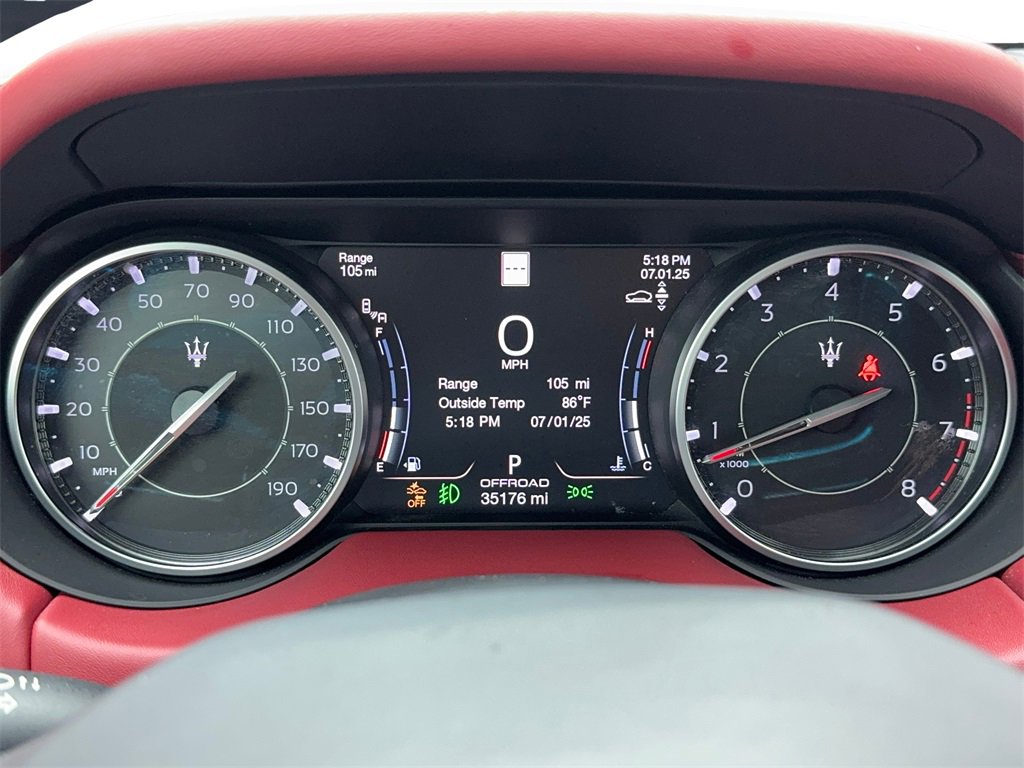 Used 2021 Maserati Levante S GranSport image 21