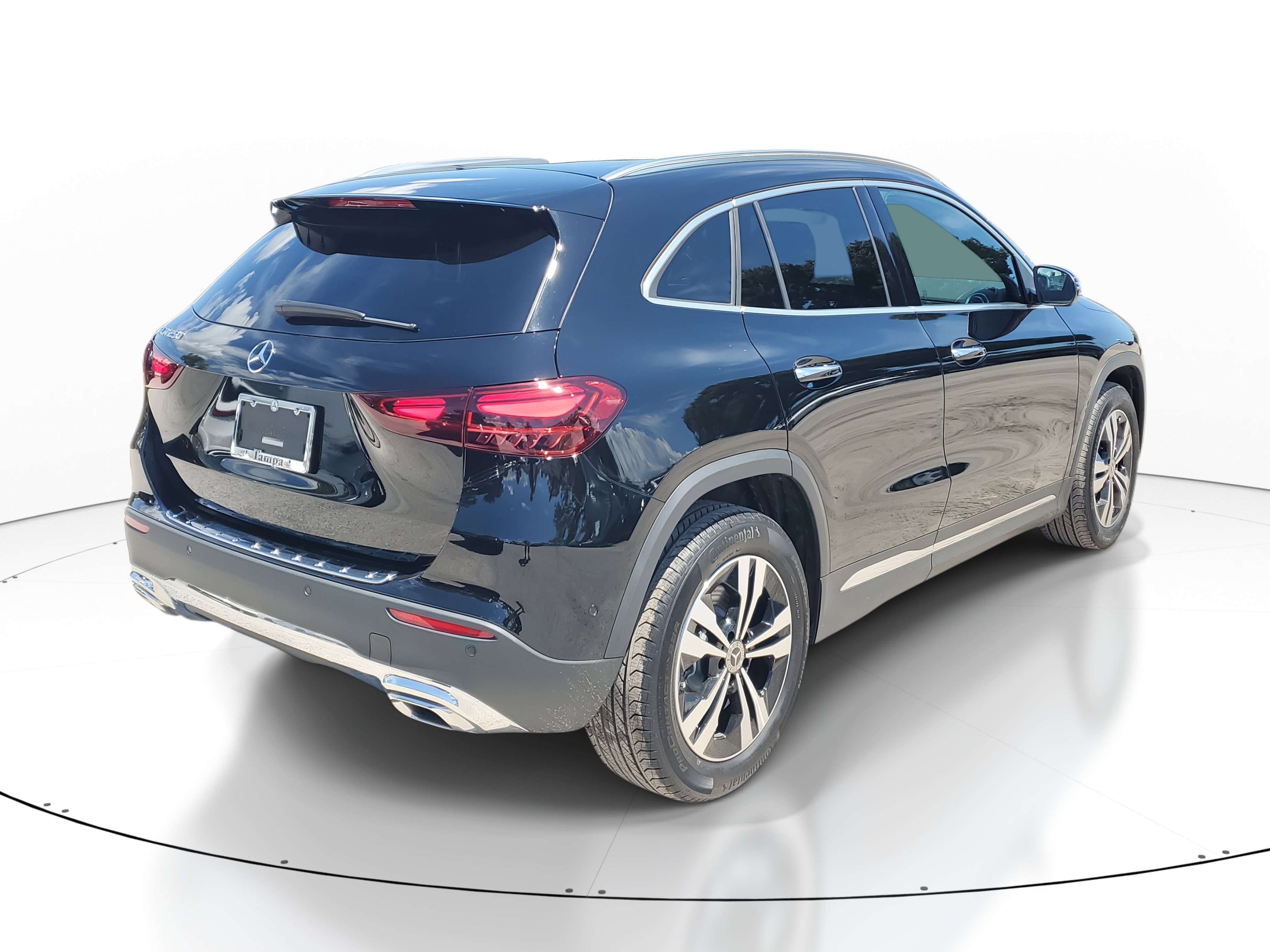 Certified 2025 Mercedes-Benz GLA 250 image 4