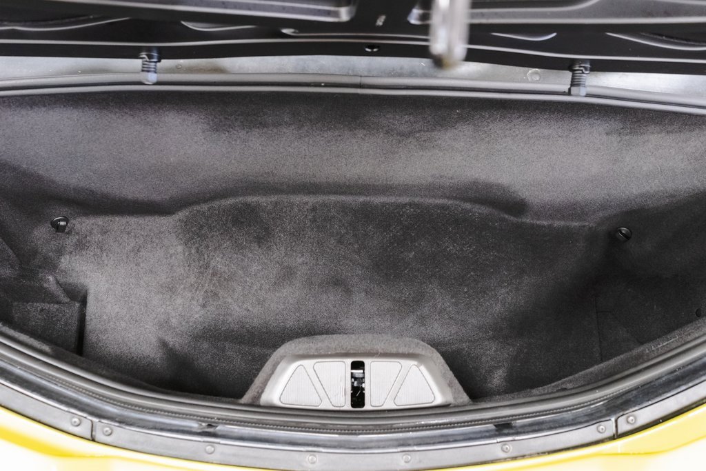 Used 2023 Chevrolet Corvette Stingray Premium Conv w/ 3LT image 39