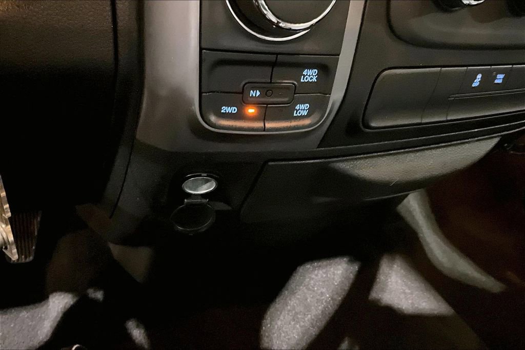 Used 2024 RAM 1500 Classic Warlock image 36