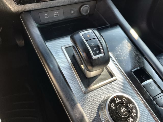 Used 2023 Mitsubishi Outlander AWD image 21