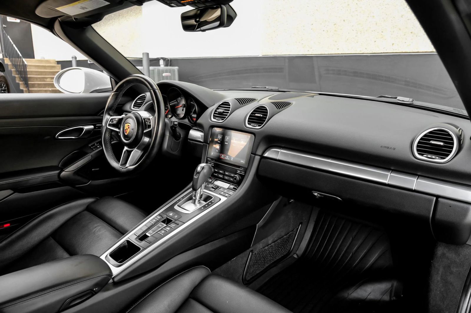 Used 2020 Porsche 718 Boxster S RWD image 16