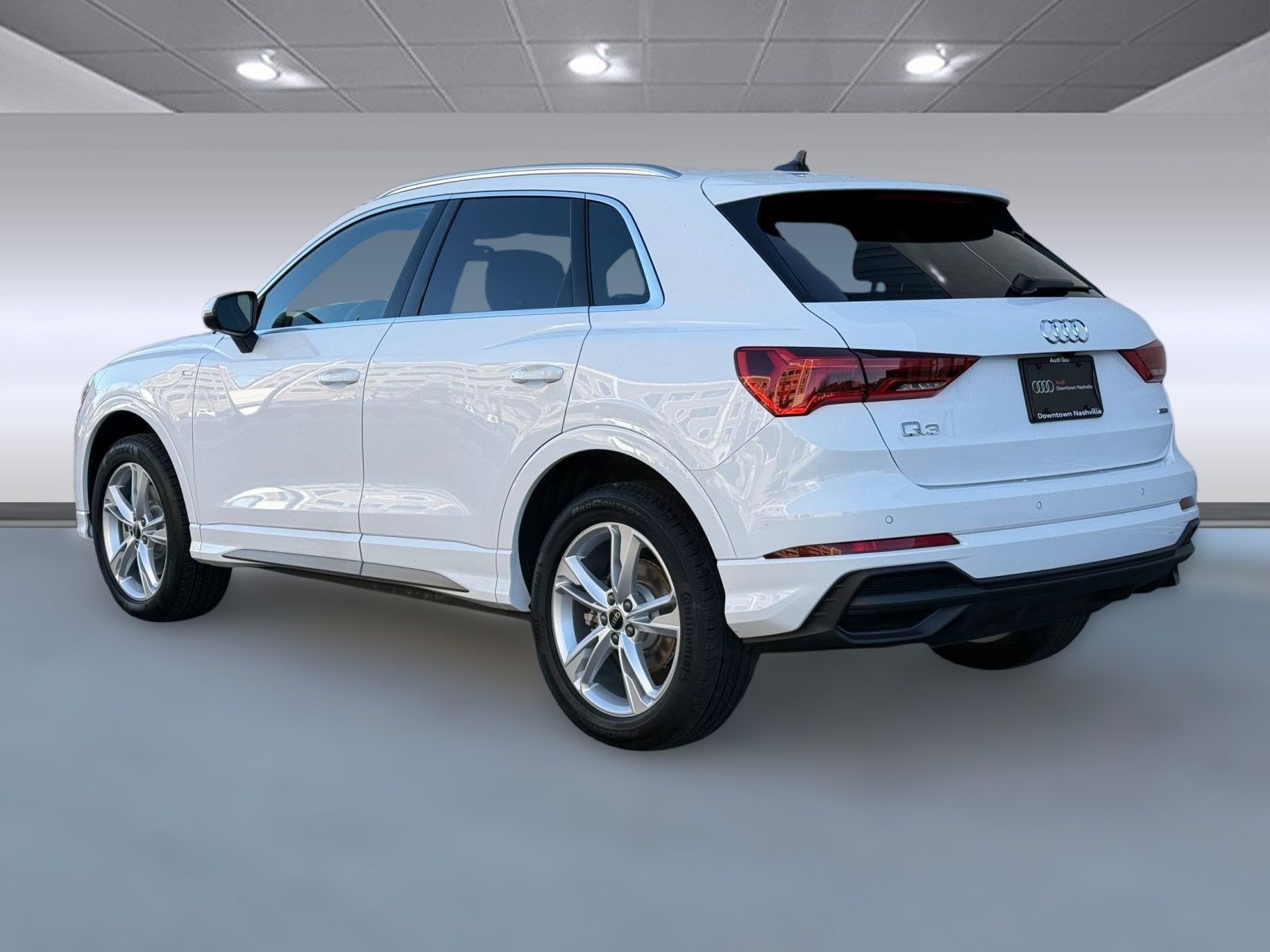 Used 2024 Audi Q3 2.0T Premium Plus w/ Premium Plus Package image 3