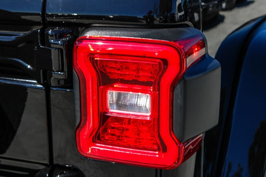 New 2026 Jeep Wrangler Sahara image 9