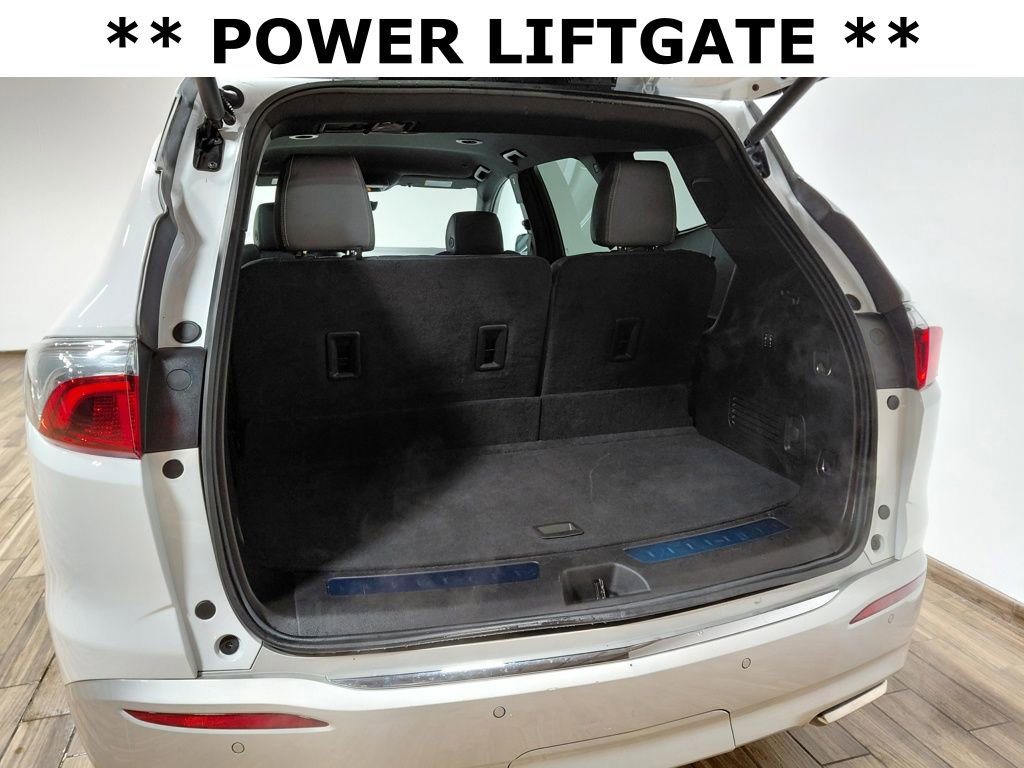 Used 2024 Buick Enclave Premium image 22
