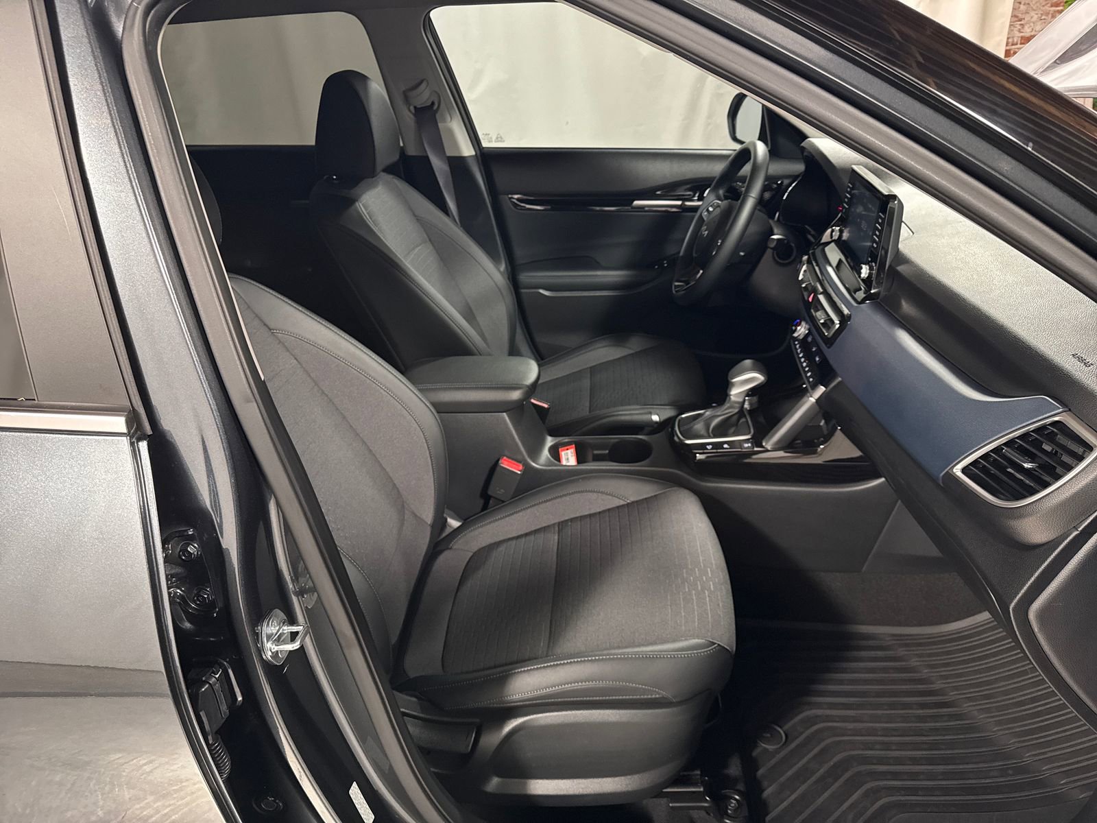 Certified 2023 Kia Seltos S image 28