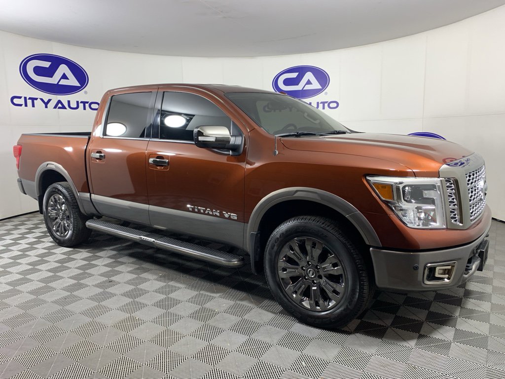 Used 2018 Nissan Titan Platinum Reserve w/ Platinum Utility Package image 1