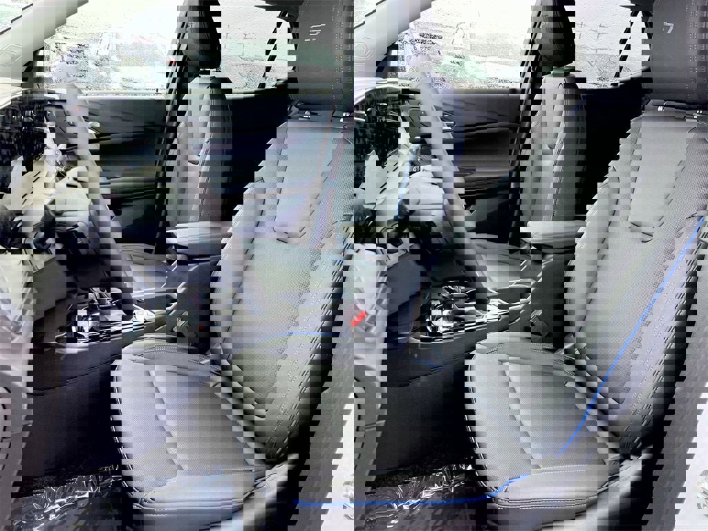 New 2026 Buick Encore GX Sport Touring image 17