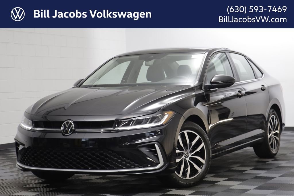 Used 2025 Volkswagen Jetta SE w/ Sunroof Package